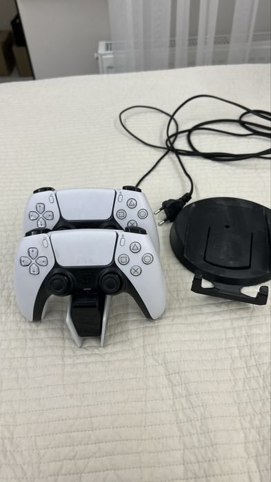 Продам Play station 5, бу