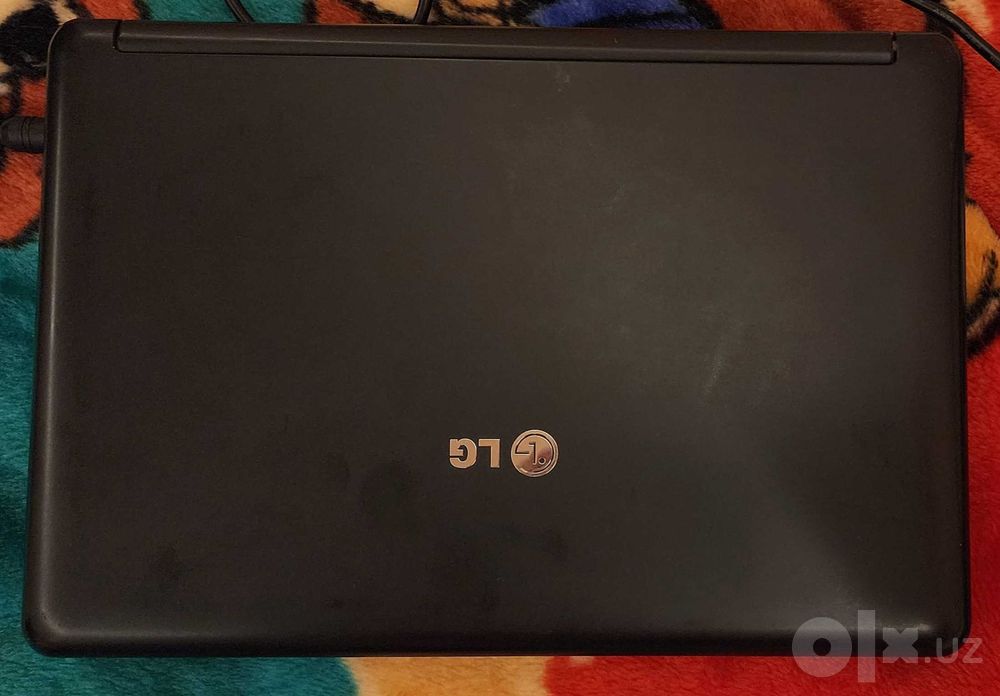 Ноутбук LG X130 - цвет чёрный