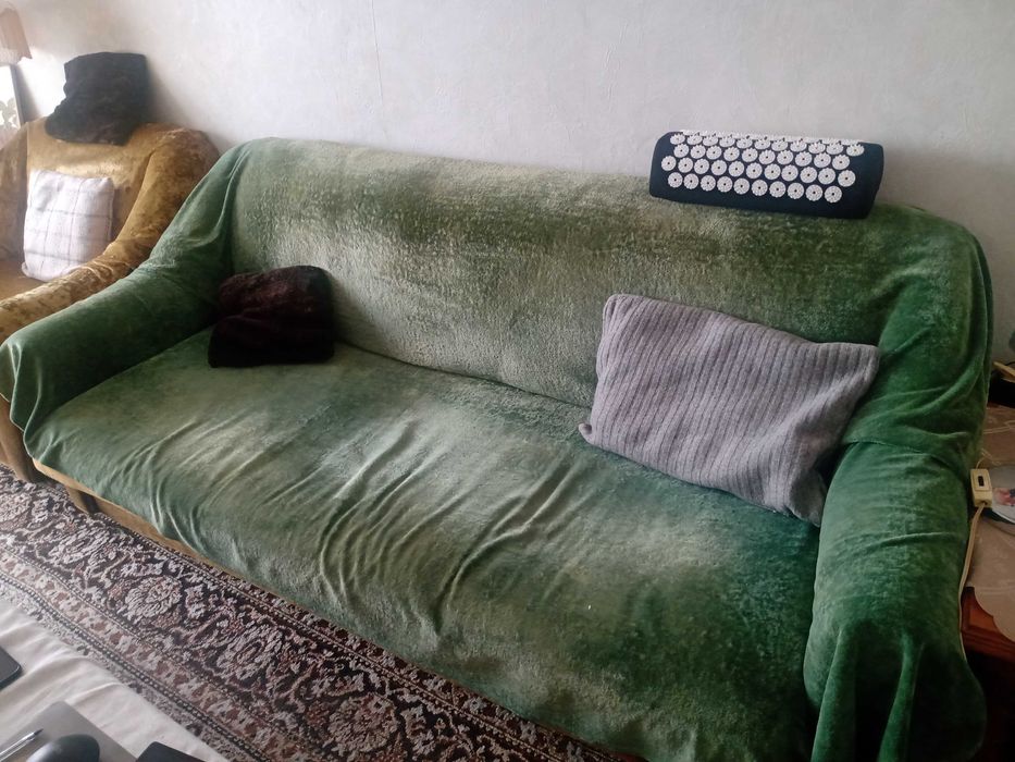 Подарявам дивани