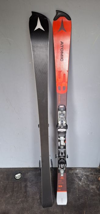 Head, Völkl, Atomic, Salomon ски FIS чисто нови