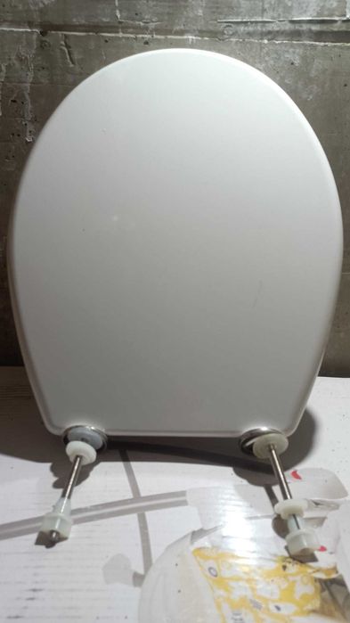 capac toaleta WC nemontat, nefolosit - calitate foarte buna