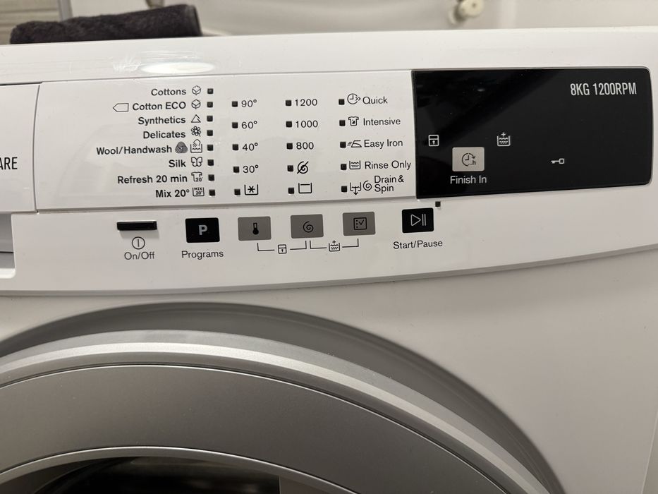 Masina  de spalat haine