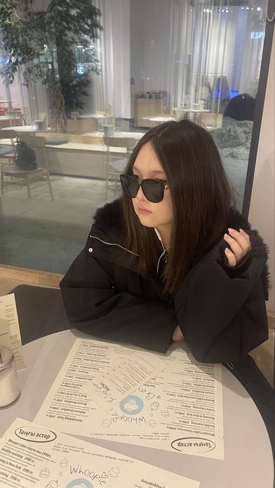 Очки в форе «кошачий глаз»