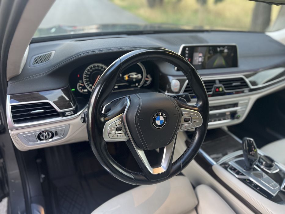 BMW Seria 7 2017 — imagine 2