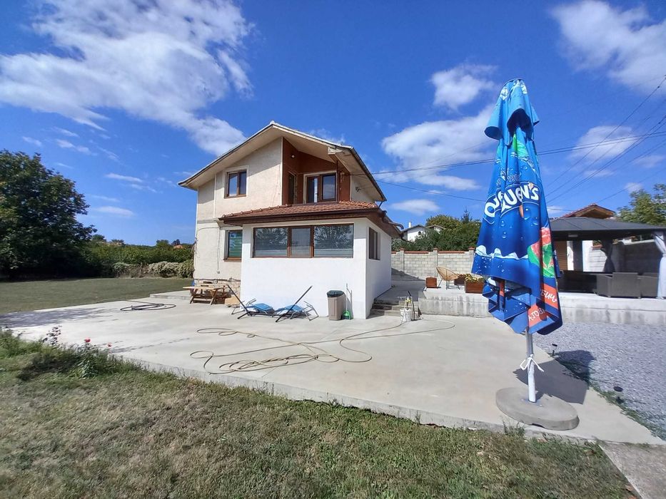 Продава се Къща в с. Малък Поровец, Област Разград - 96 кв.м за 2084 €/кв.м - Снимка #19