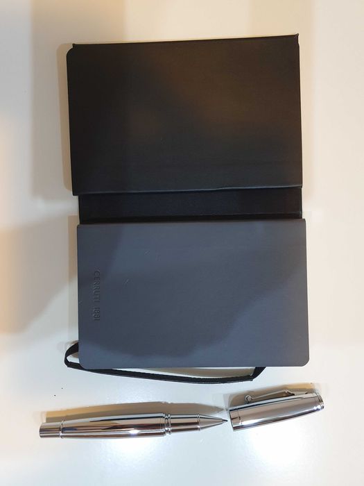 Луксозен подаръчен комплект CERRUTI  1881 - химикал и кожен тефтер