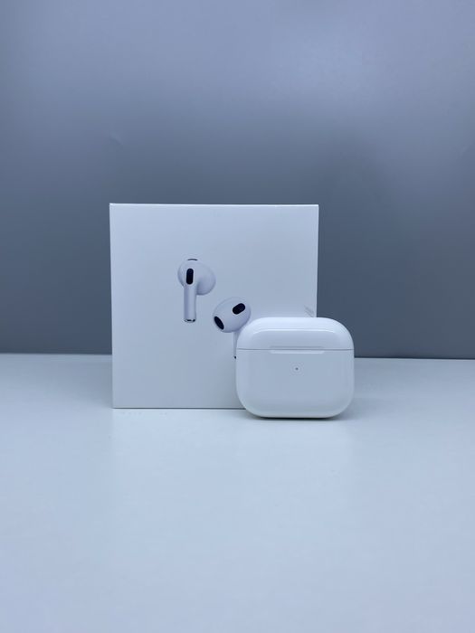Apple AirPods 3 series