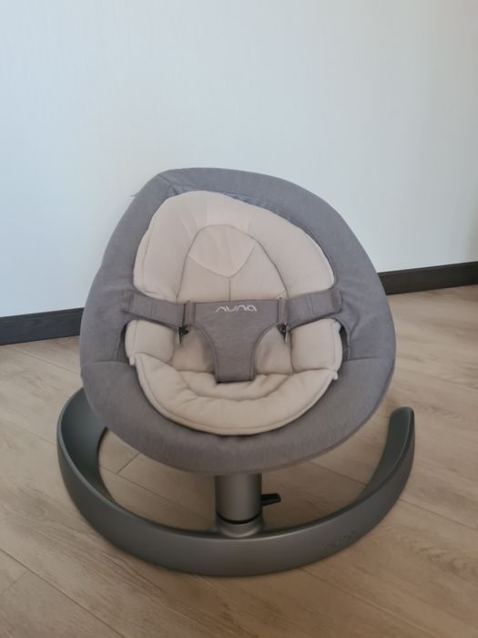 Шезлонг Nuna Leaf Curv Frost