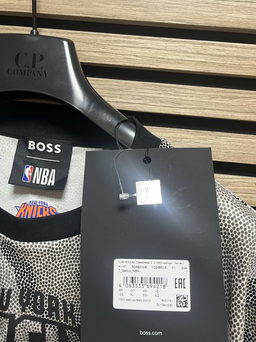 Hugo Boss x NBA New York Knicks - размер ХЛ  / Оригинал