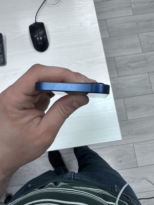 iphone 12mini ёмкость батареи 73% памят телефона 128 гб екран