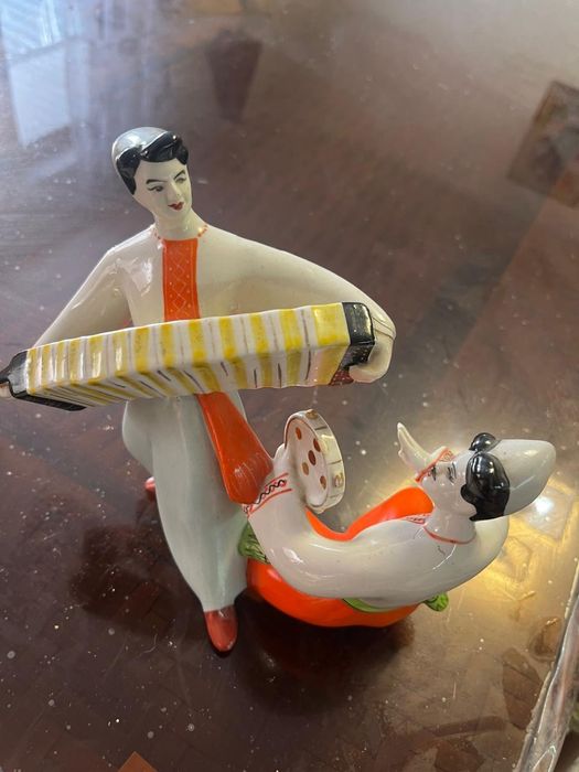 Статуэтки советские!