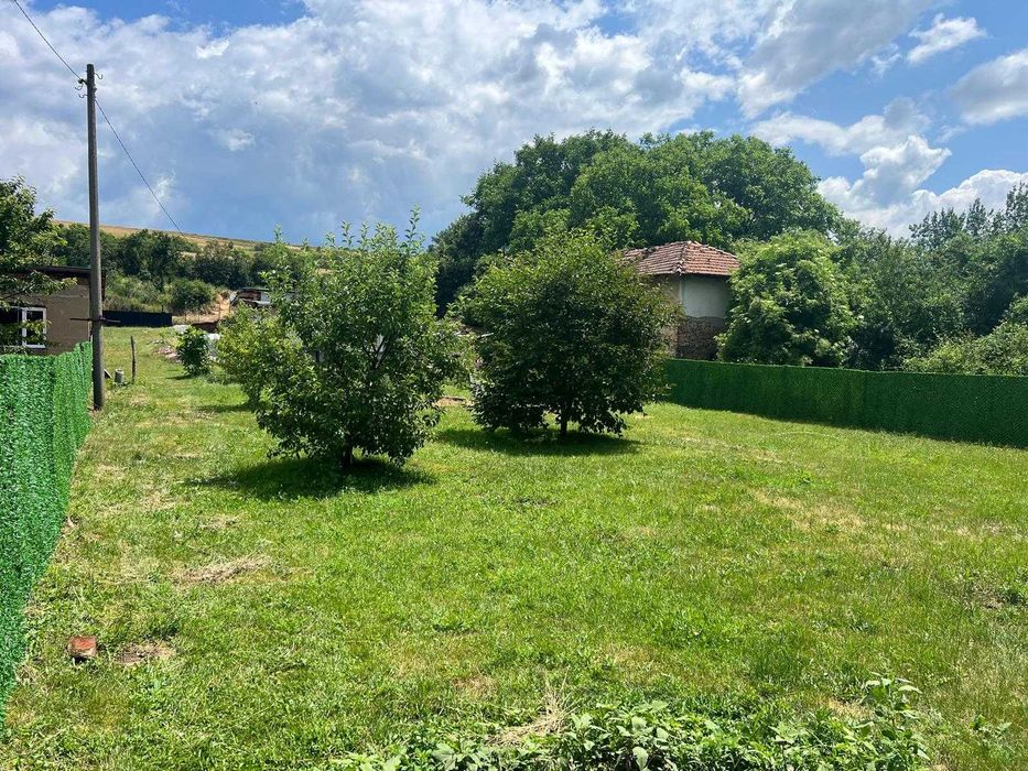 Продава се Парцел в София, Витоша - 831 кв.м за 43 €/кв.м - Снимка #1