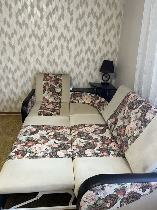 Продам угловой диван