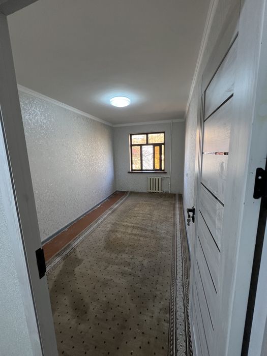 Продаётся 3 ком квартира 8 микро район