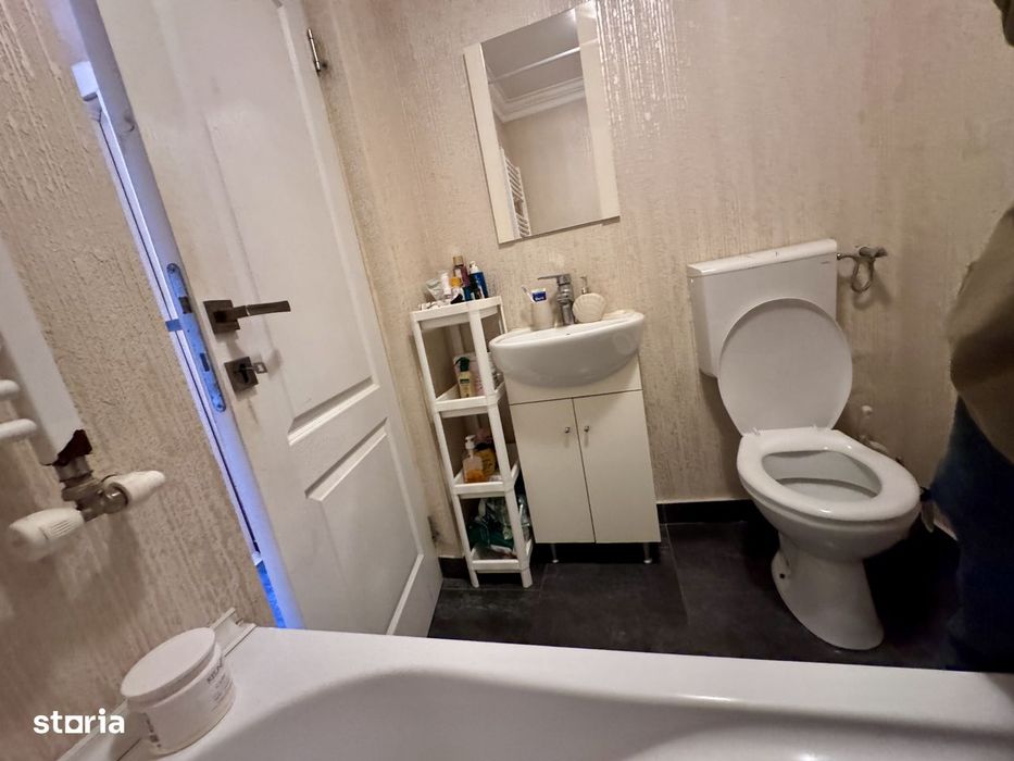 Apartament 1 Cameră, modern renovat & Mobilat, etaj 1, CENTRU - Parc