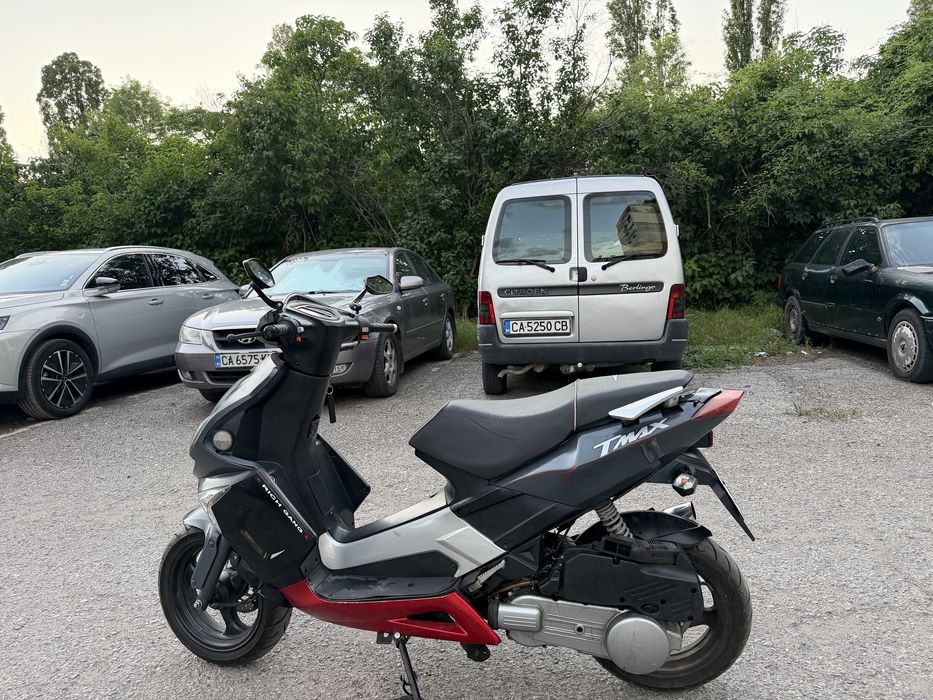 Уникален!!! Скутер Keeway Hurricane 125