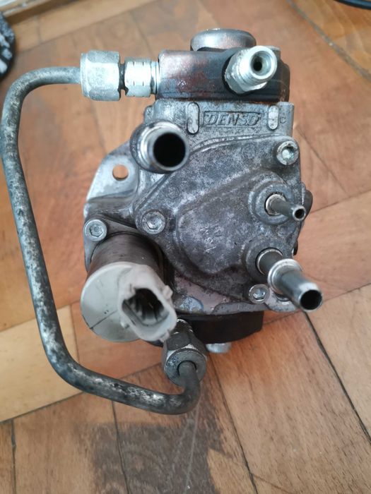 Pompă de înaltă presiune Opel Astra j. K. Moka.
