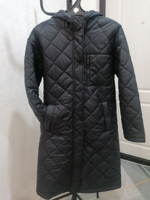 Продам куртку осень весна