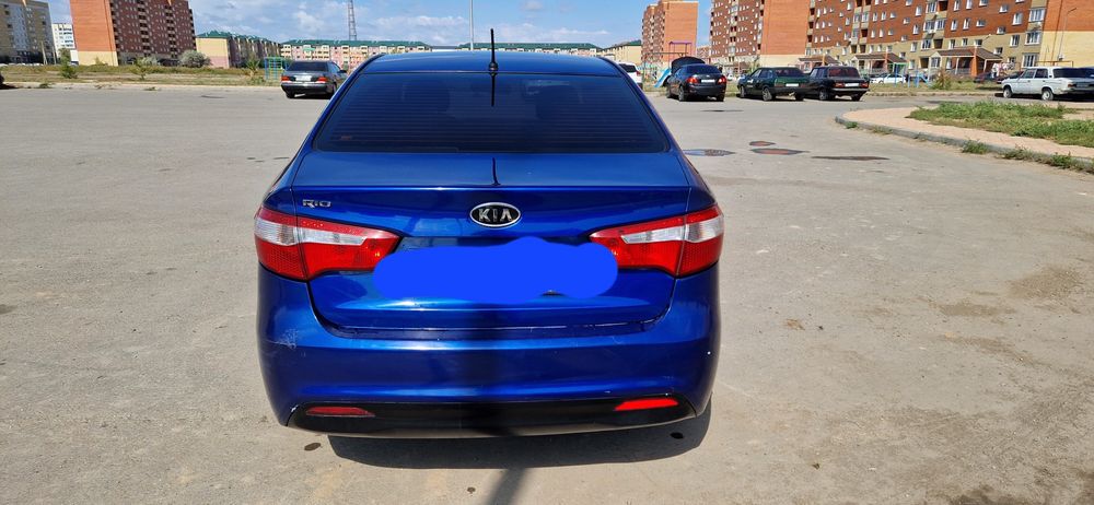П р о д а м  kia rio