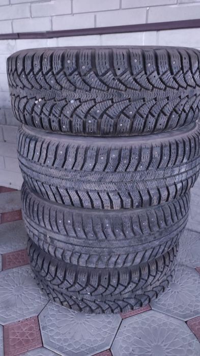 Диски с резиной зима р15