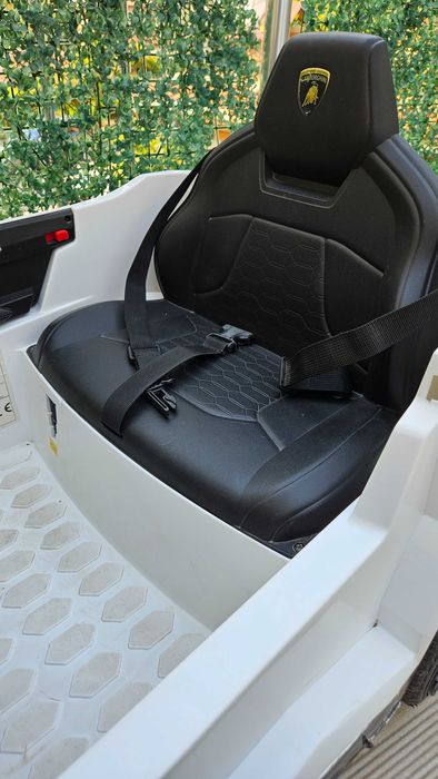 Акумулаторен Джип Lamborghini Urus, 70W, 12V/7Ah, R/C 2.4G, EVA гуми