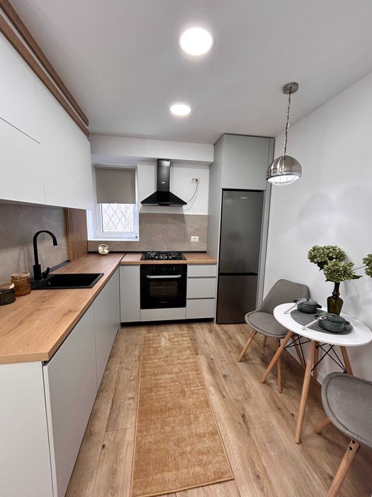 PROPRIETAR- Apartament 2 camere decomandat- Metrou Favorit-Drumul Taberei