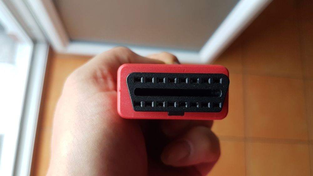 Cablu electric cu conector OBD2