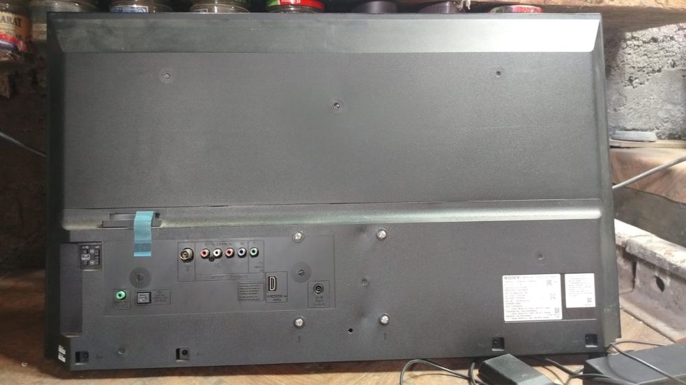 Продам телефвизор настенный