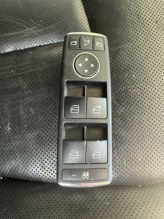 Конзола/копчета за управление на стъкла за Mercedes C class W204