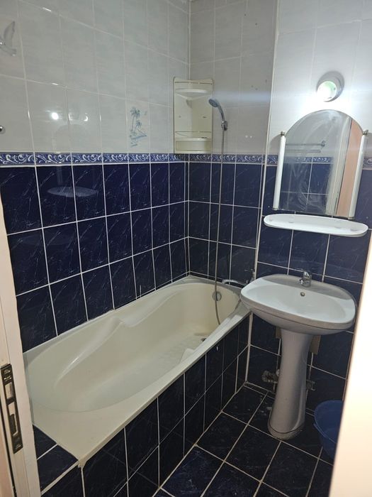 Inchiriez apartament 2 cam.Centru Bacau