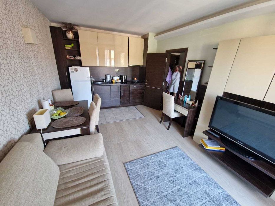 Продава се Двустаен апартамент в к.к. Слънчев бряг - 66 кв.м за 1213 €/кв.м - Снимка #1