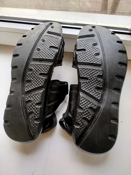 Кожаная     обувь