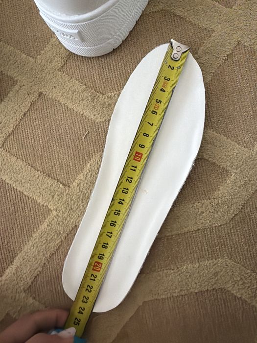 Adidasi Prada 36