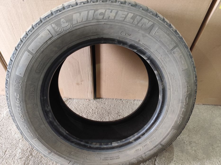 Продам резину в хорошо состоянии