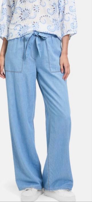 Джинсы  женские крутые