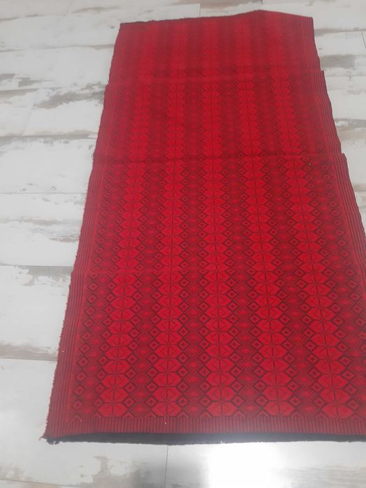 продавам тъкан битов интериор