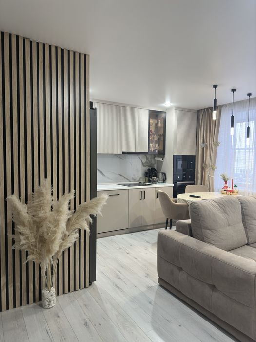 Продам 2-хкомнатную квартиру . Хозяин