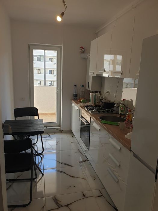 Dau spre închiriere apartament cu o cameră, este nou în bloc rezidențial foarte aproape de metrou — fotografia 2