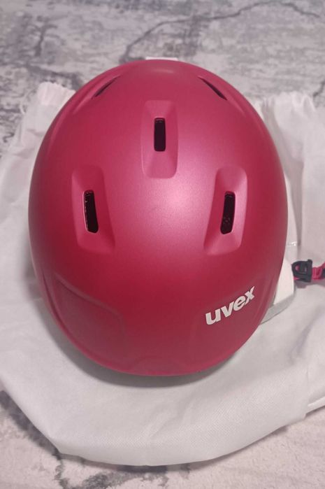 Ски каска Uvex 54-58 см