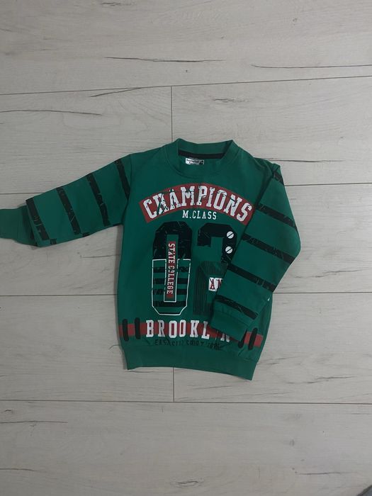 Продам детские кофты