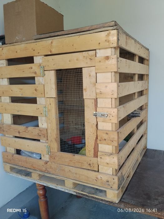 Xoʻroz va tovuqlar uchun katak
