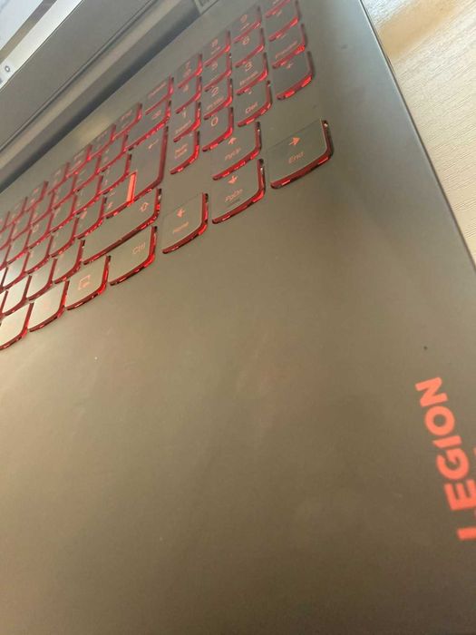 Lenovo Legion Y520-15IKBN