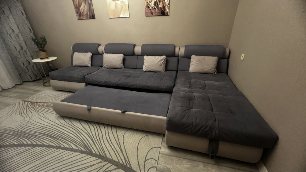 Продам модульный диван 3.7*1.7
