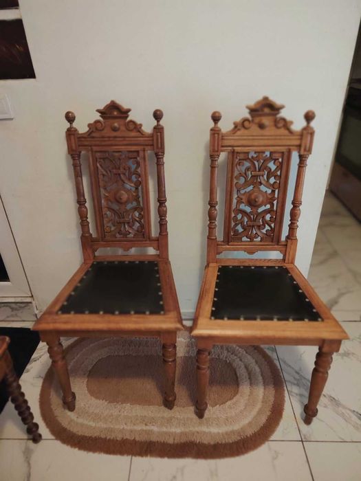 Продавам столове - резбовани в бароков стил