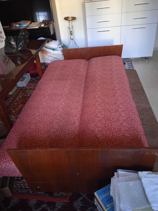 Диван раскладывающийся