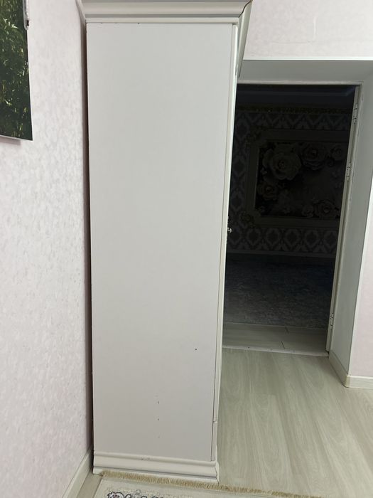 Продам шифоньер в хорошем состоянии