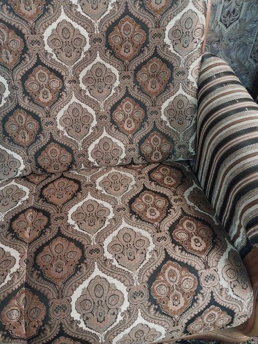 Диван и два кресла