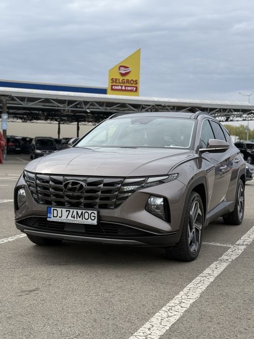 Vand Hyundai Tucson Echipare Luxury // Plug In Hibrid 265 cp