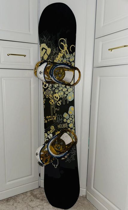 Placa Burton marimea 159 cm + legaturi Burton