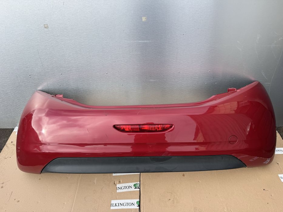 Bara spate Peugeot 208 stare f buna!